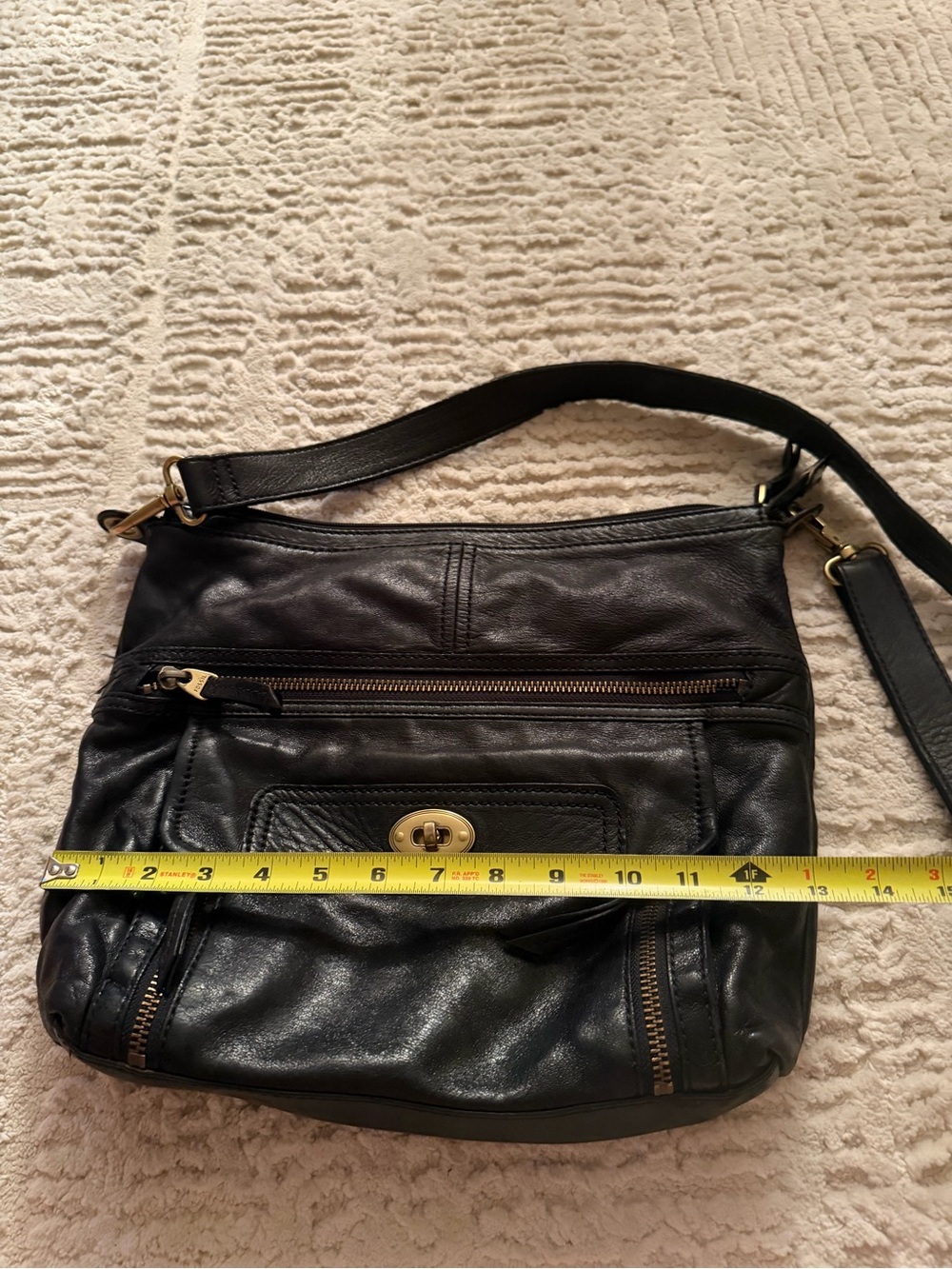 Fossil Women's Black Leather Crossbody Bag with Gold Hardware - Picture 6 of 6